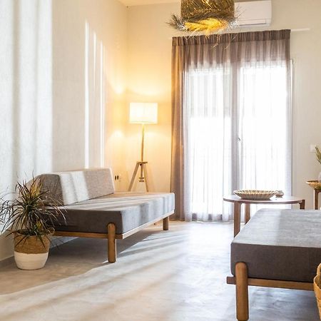 Dohos Skiathos Suites Ksanemos エクステリア 写真