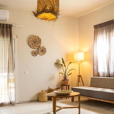 Dohos Skiathos Suites Ksanemos エクステリア 写真