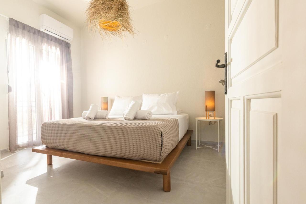 Dohos Skiathos Suites Ksanemos エクステリア 写真