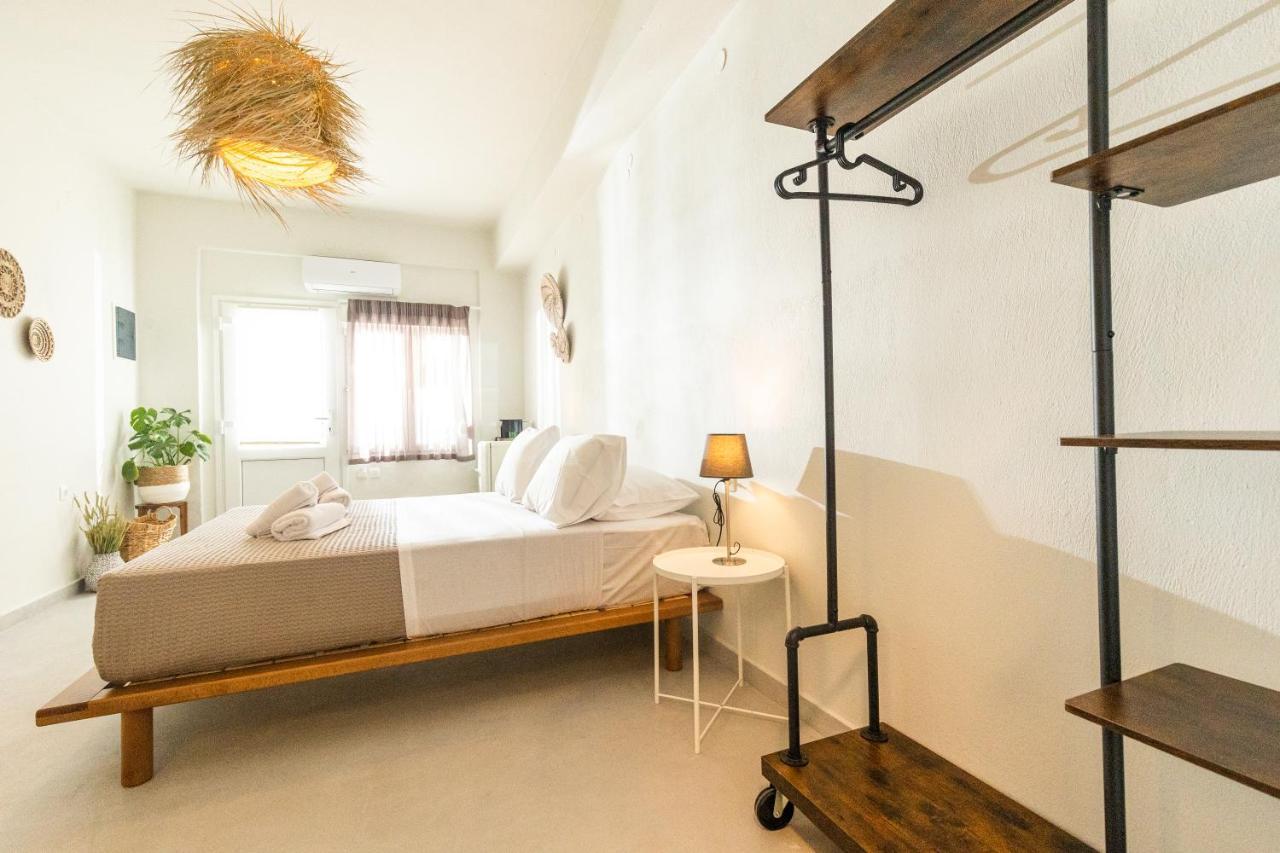 Dohos Skiathos Suites Ksanemos エクステリア 写真