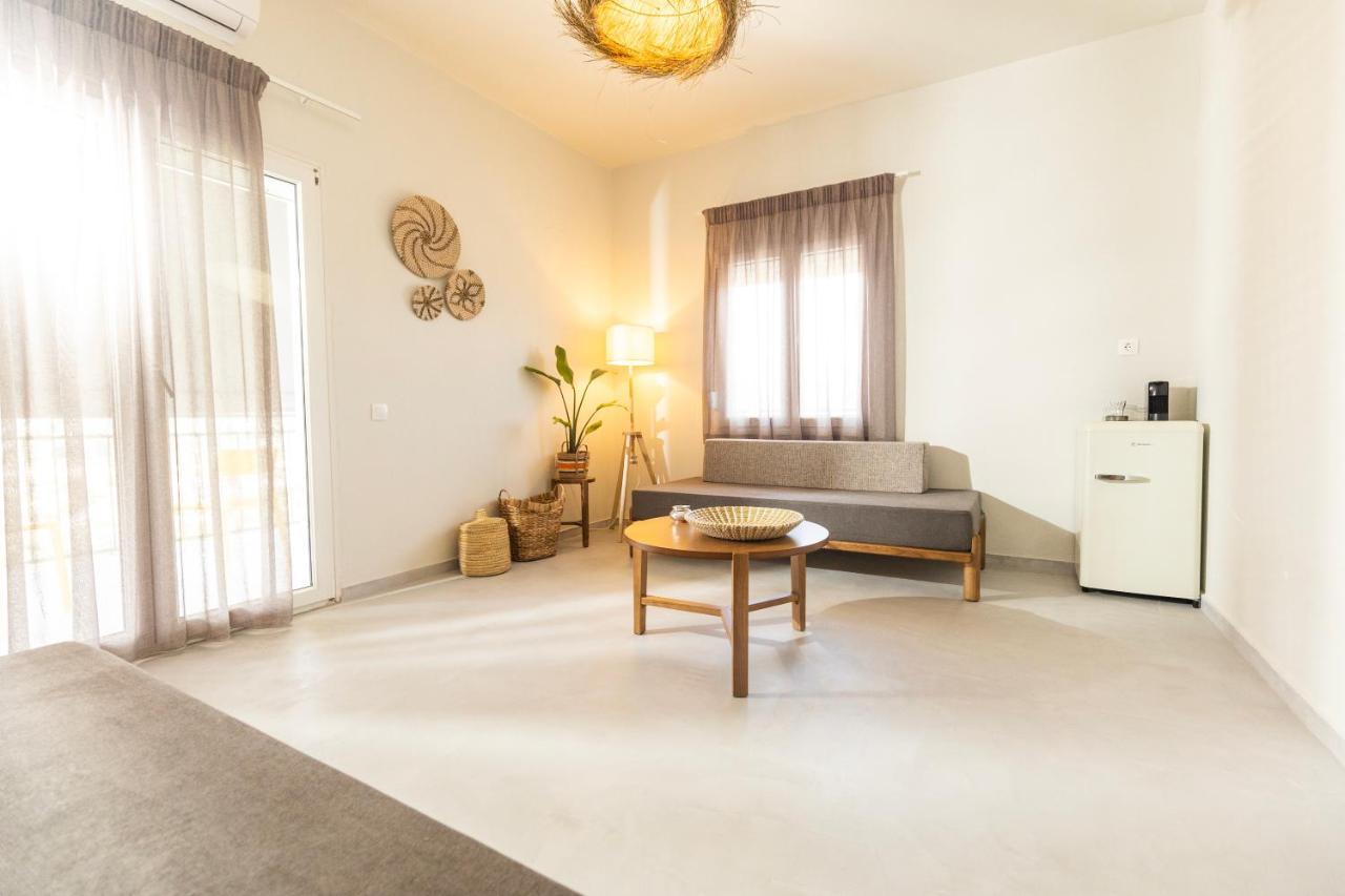 Dohos Skiathos Suites Ksanemos エクステリア 写真