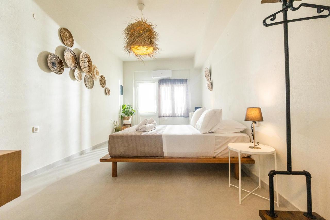 Dohos Skiathos Suites Ksanemos エクステリア 写真
